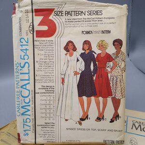 Vintage Sewing PATTERN McCalls 5412, Misses 1977 Carefree 3 Size Pattern Series